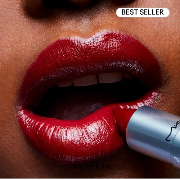 MAC Cosmetics - Amplified Crème Lipstick in Dubbonet - Picture 4 of 6